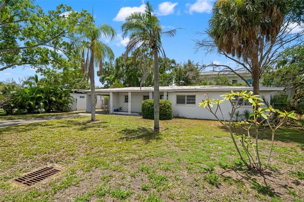 4635 W BAY VILLA AVENUE, TAMPA, FL 33611 — zdjęcie 4