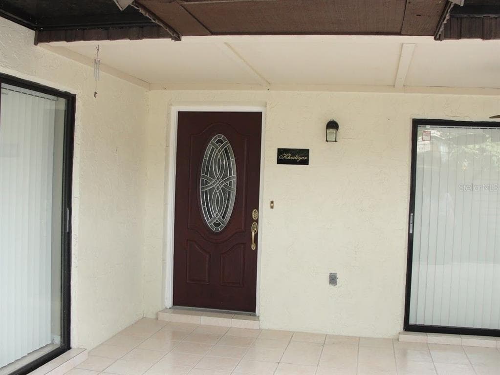 15235 W POND WOODS DRIVE, TAMPA, FL 33618 — zdjęcie 2