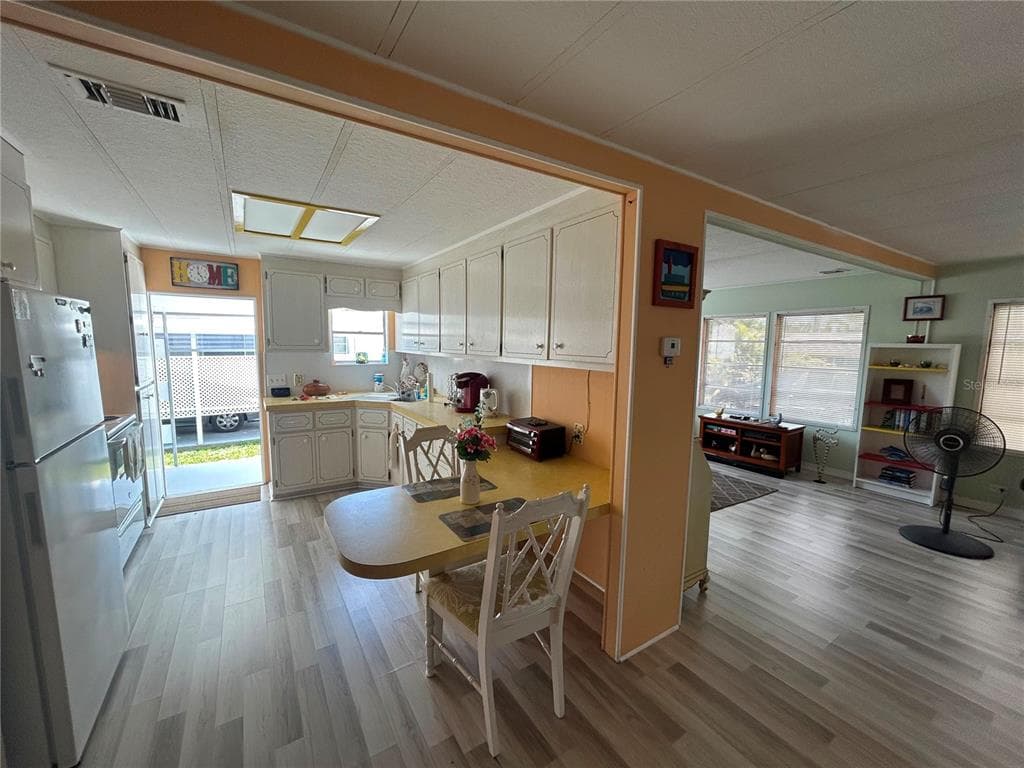 7490 46TH AVENUE N # 314, ST PETERSBURG, FL 33709 — zdjęcie 5