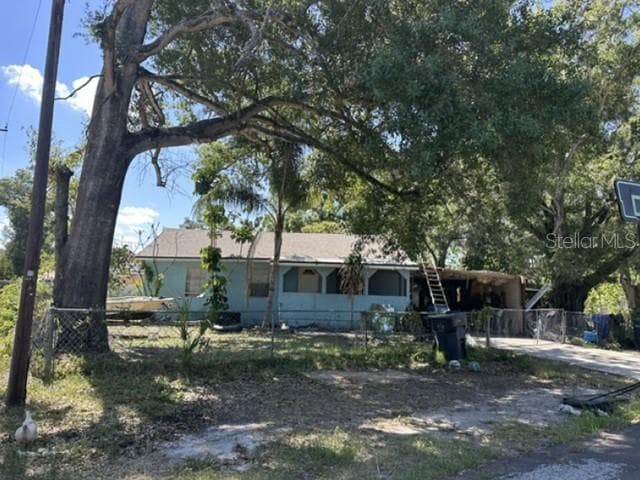 2402 S 67TH STREET, TAMPA, FL 33619