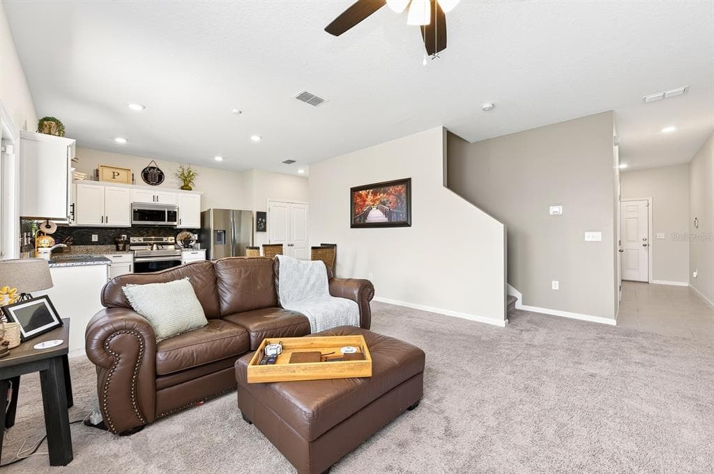 1961 HEMINGWAY CIRCLE, GROVELAND, FL 34736 — zdjęcie 3