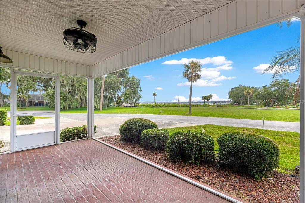 925 BEVERLY HARBORS DRIVE, LEESBURG, FL 34748 — zdjęcie 3