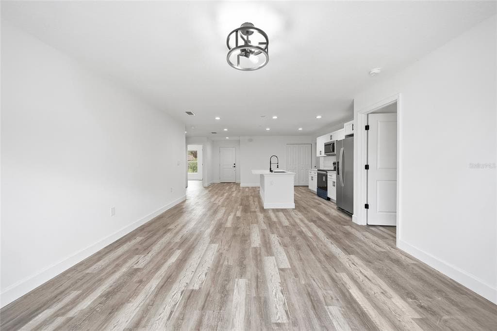 17180 DRAYTON LANE, PORT CHARLOTTE, FL 33948 — zdjęcie 5