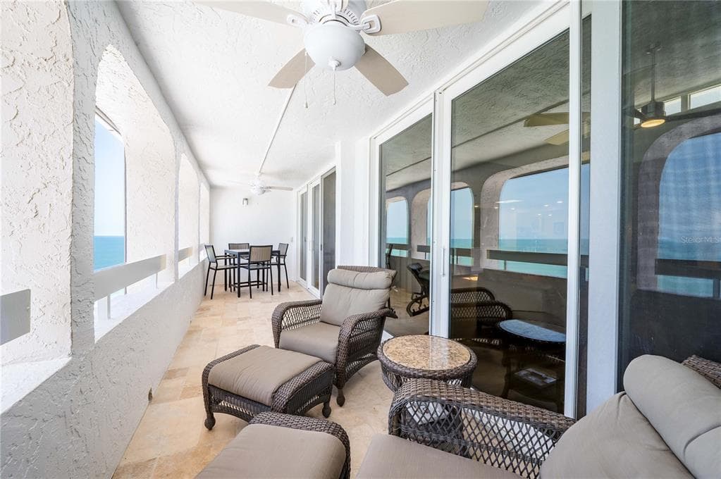17940 GULF BOULEVARD # 18C, REDINGTON SHORES, FL 33708 — zdjęcie 4