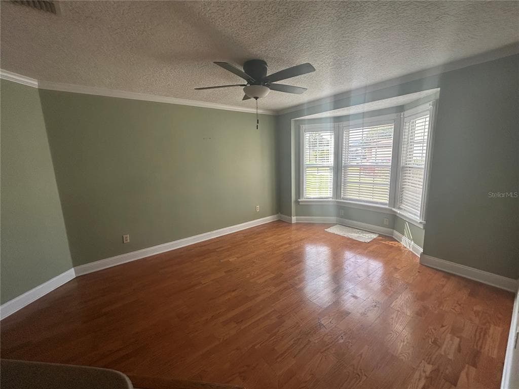 206 HOLLYWOOD COURT N, KISSIMMEE, FL 34743 — zdjęcie 4