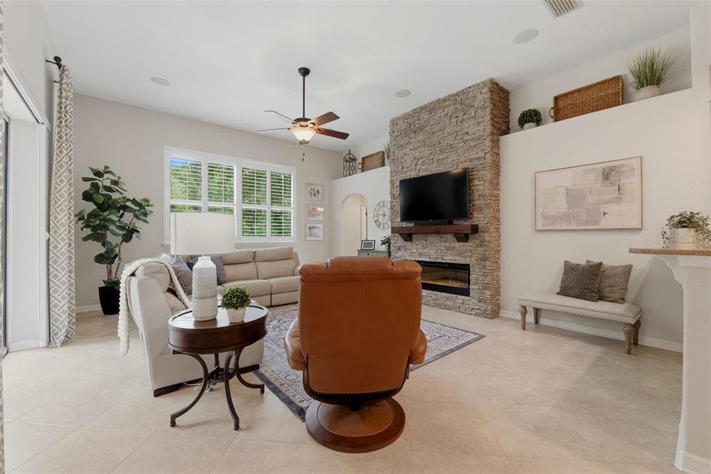 14828 MAN O WAR DRIVE, ODESSA, FL 33556 — zdjęcie 4