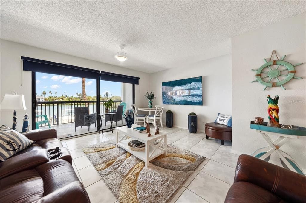3111 PASS A GRILLE WAY # 110, ST PETERSBURG, FL 33706 — zdjęcie 4