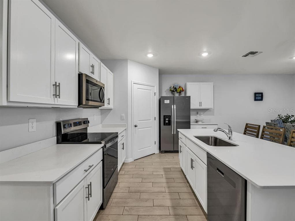 1048 ADALIA TERRACE, PORT CHARLOTTE, FL 33953 — zdjęcie 4