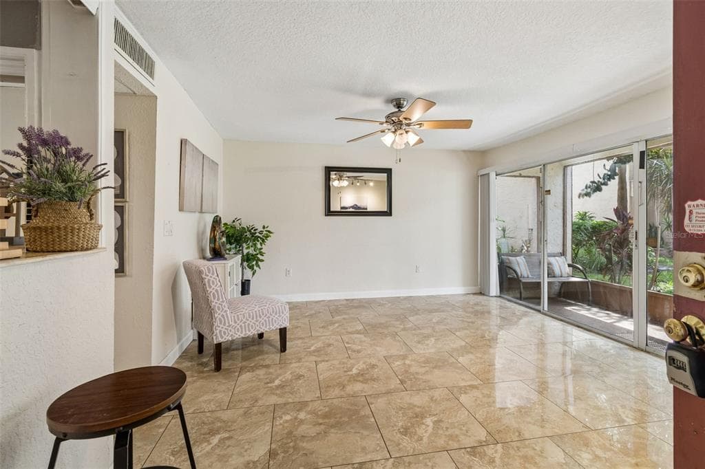 3841 S LAKE DRIVE # 197, TAMPA, FL 33614 — zdjęcie 4