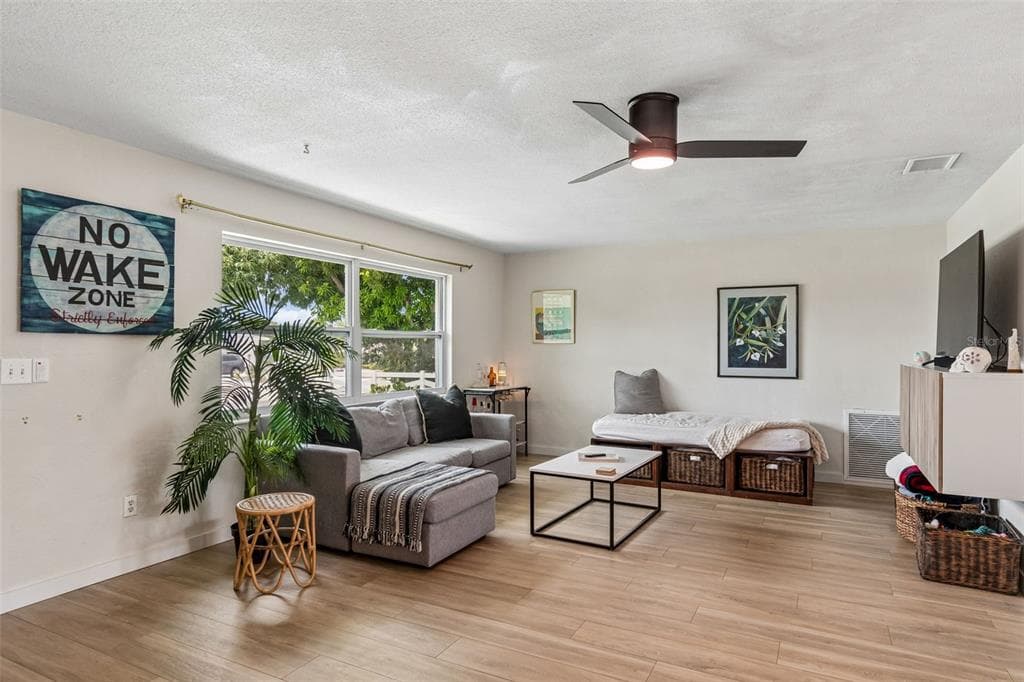 11555 63RD AVENUE, SEMINOLE, FL 33772 — zdjęcie 5