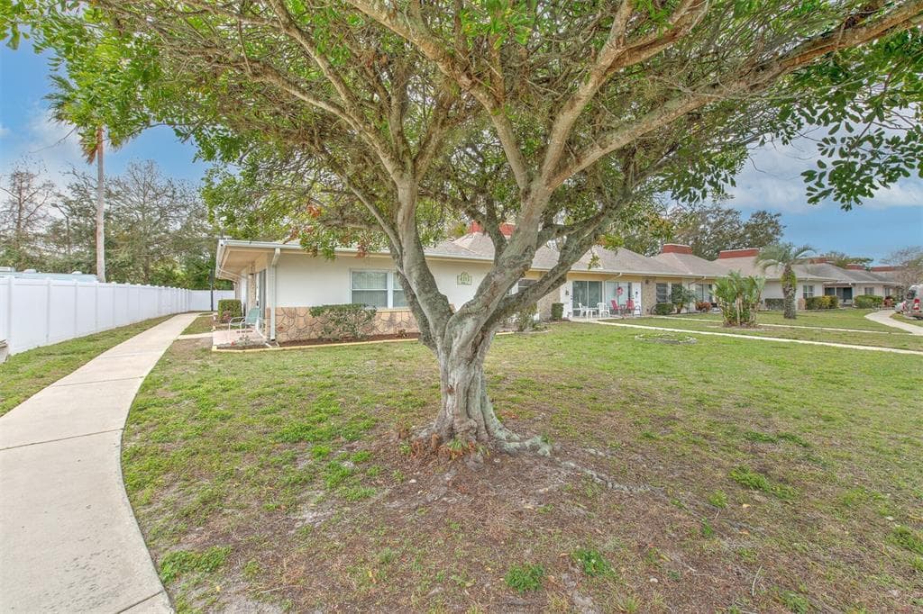 4313 TAHITIAN GARDENS CIRCLE # A, HOLIDAY, FL 34691 — zdjęcie 2