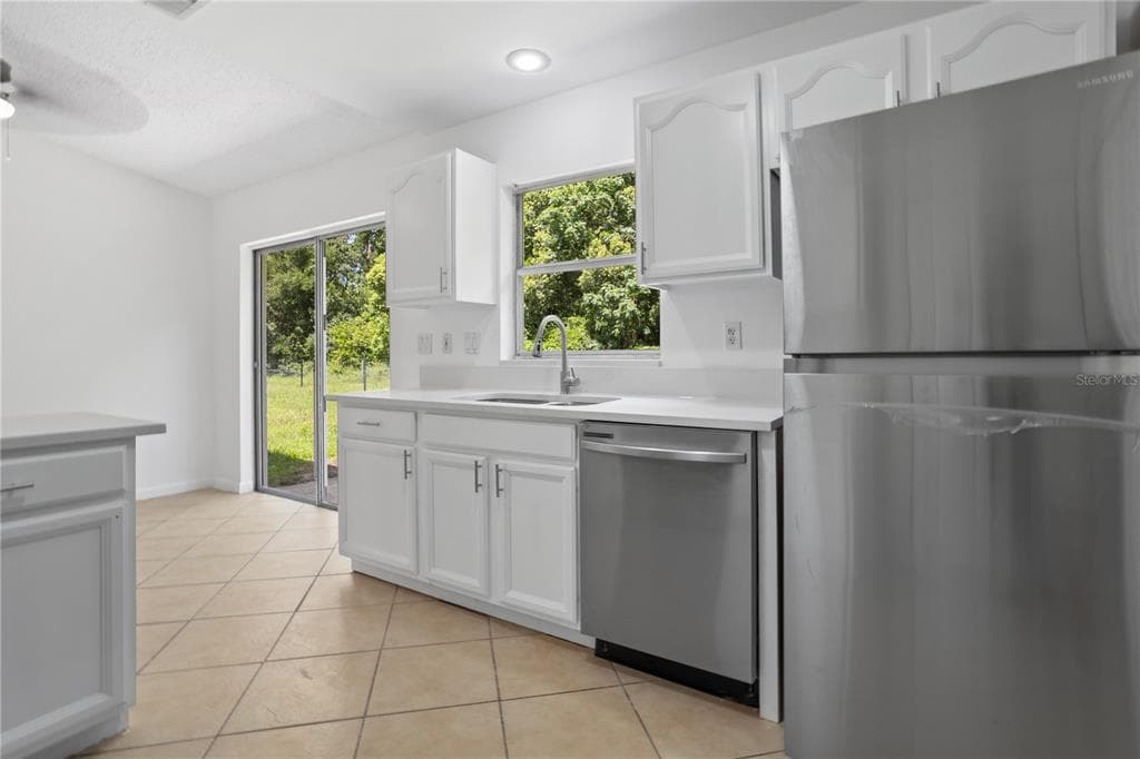 1921 BONNEVILLE DRIVE, ORLANDO, FL 32826 — zdjęcie 4