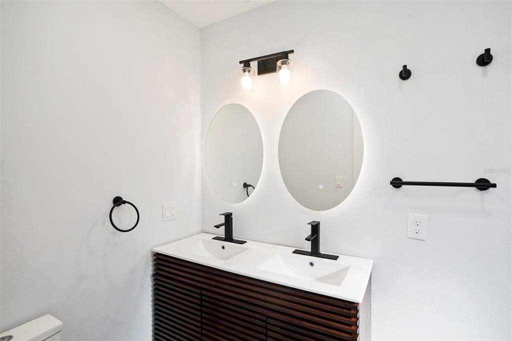 1778 NEW HAMPSHIRE AVENUE NE, ST PETERSBURG, FL 33703 — zdjęcie 5