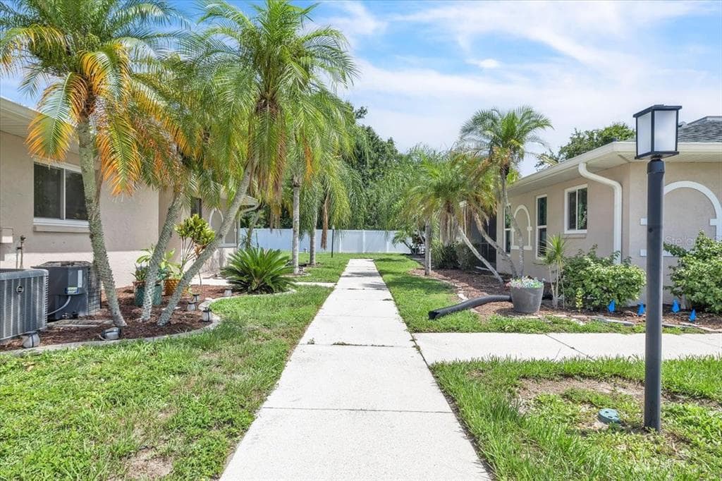 24540 HARBORVIEW ROAD # A3, PUNTA GORDA, FL 33980 — zdjęcie 3