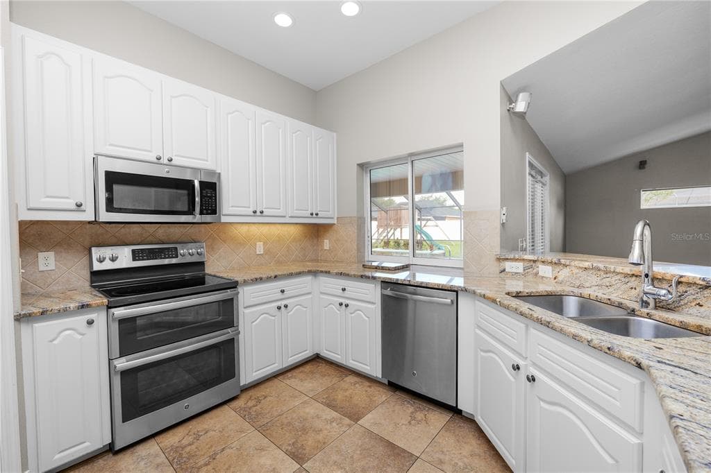 3333 HAWKS RIDGE DRIVE, LAKELAND, FL 33810 — zdjęcie 4