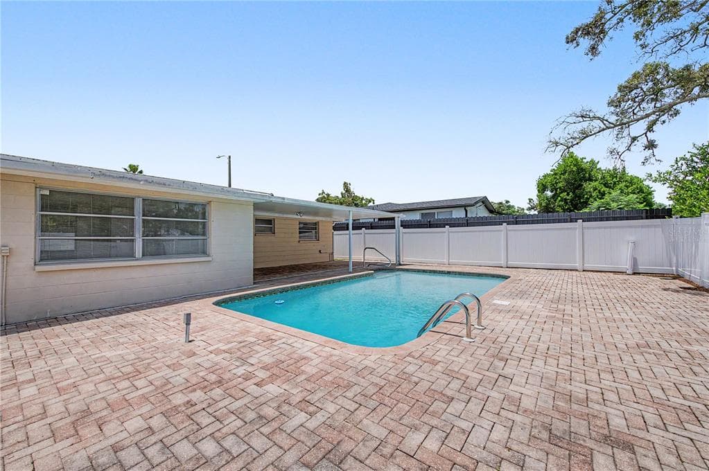9830 RAINBOW LANE, PORT RICHEY, FL 34668 — zdjęcie 3
