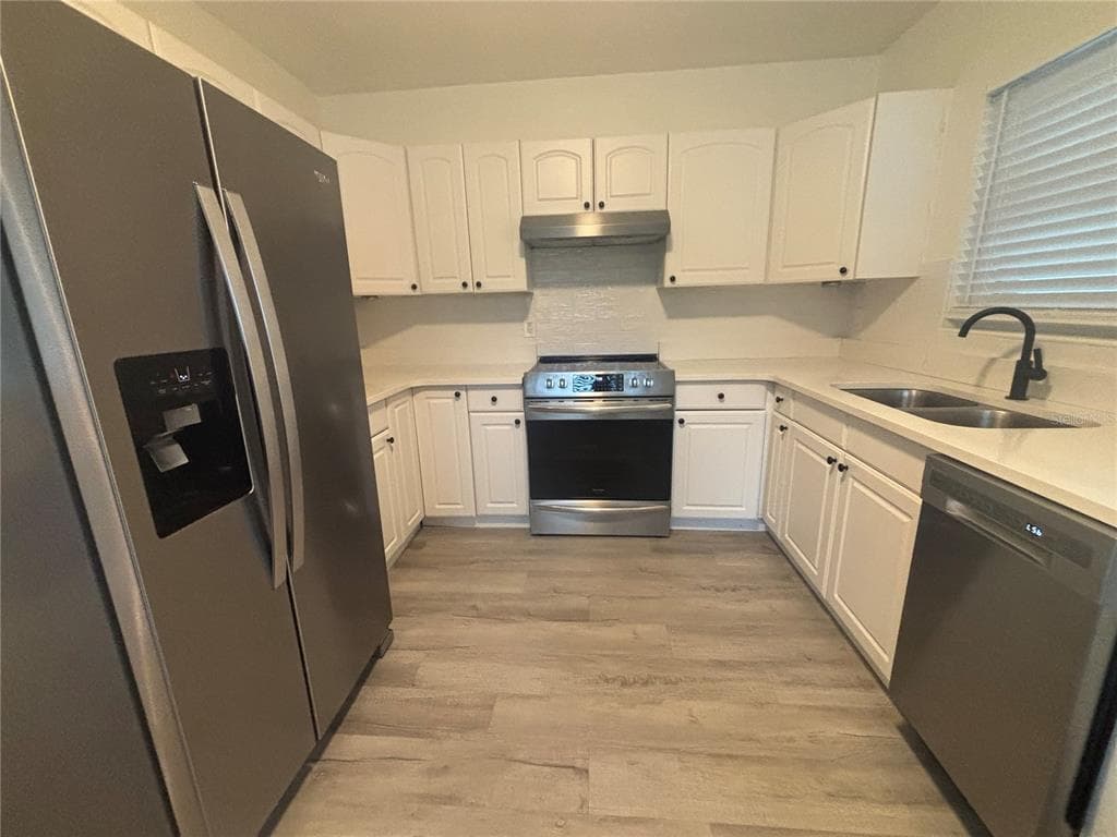 1138 51ST AVENUE N, ST PETERSBURG, FL 33703 — zdjęcie 4