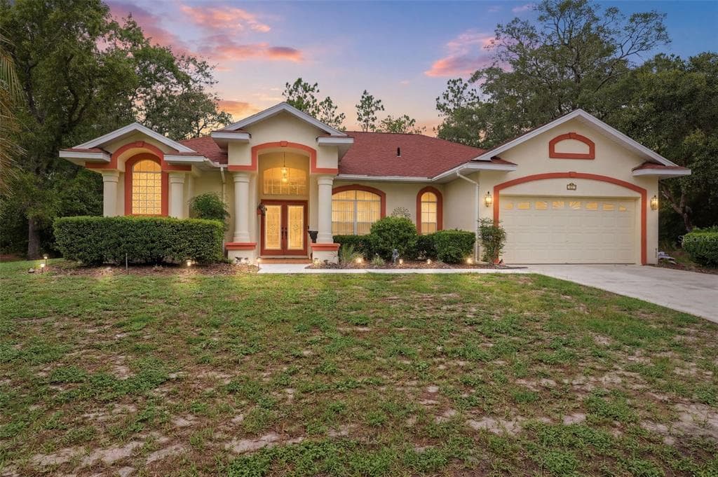 184 PINE STREET, HOMOSASSA, FL 34446