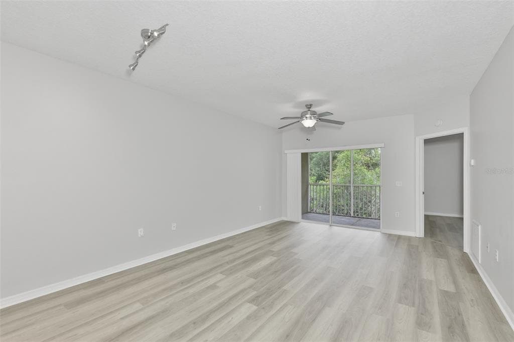 6437 CYPRESSDALE DRIVE # 201, RIVERVIEW, FL 33578 — zdjęcie 5
