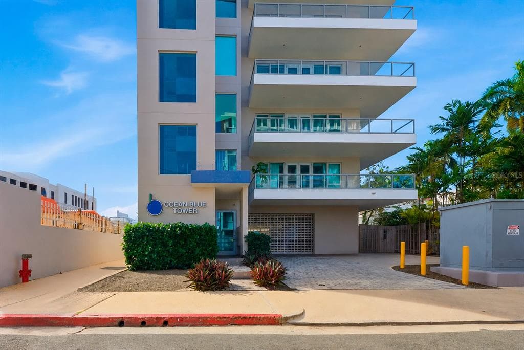 59 LIRIO # 301, CAROLINA, PR 00979