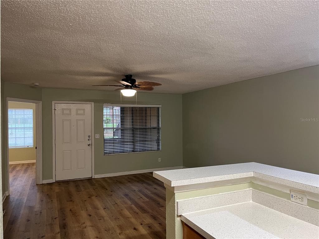 355 LAKEPOINTE DRIVE # 102, ALTAMONTE SPRINGS, FL 32701 — zdjęcie 5