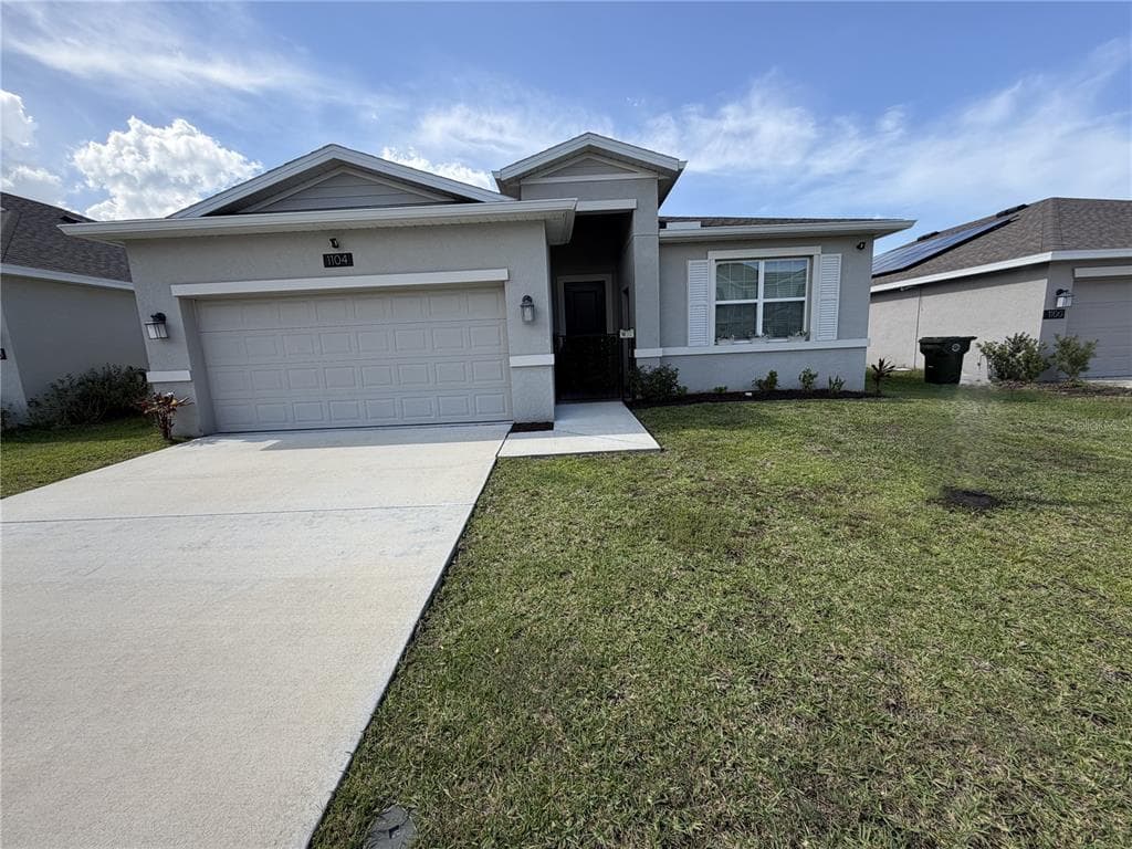1104 SAND TRAP COURT, DAYTONA BEACH, FL 32124