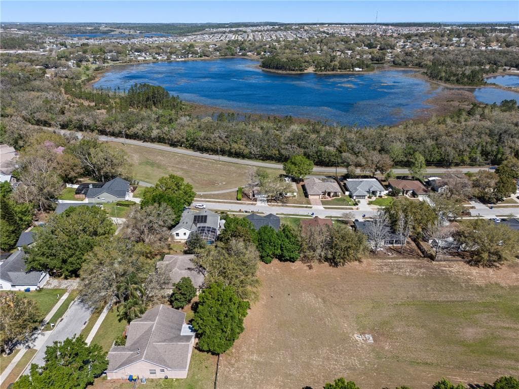 834 HIGH POINTE CIRCLE, MINNEOLA, FL 34715 — zdjęcie 5