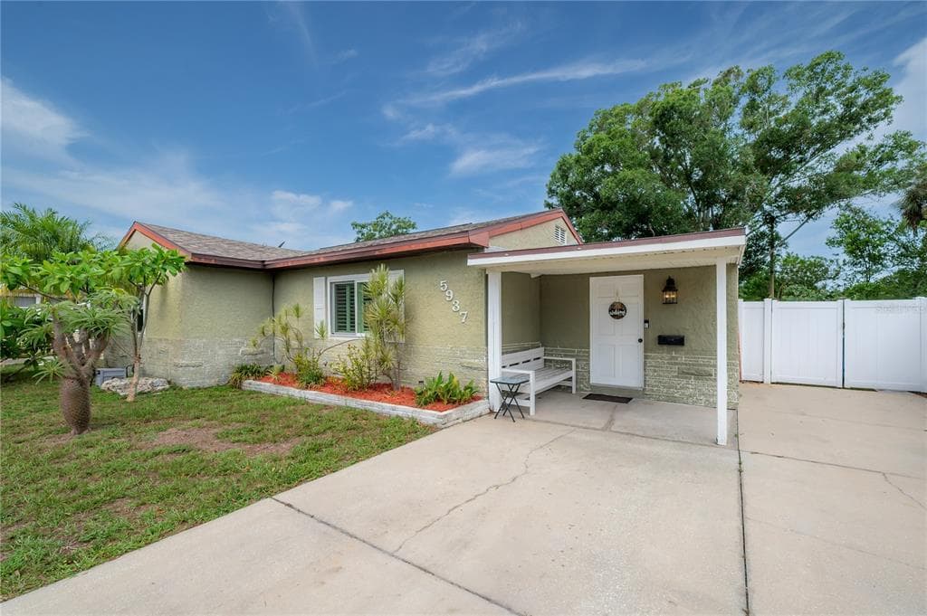 5937 13TH AVENUE N, ST PETERSBURG, FL 33710