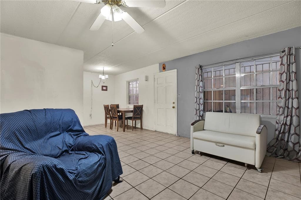 4701 CHRISTA COURT # 341, TAMPA, FL 33614 — zdjęcie 4