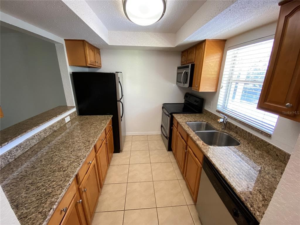 972 LA COSTA CIRCLE # 8, SARASOTA, FL 34237 — zdjęcie 5