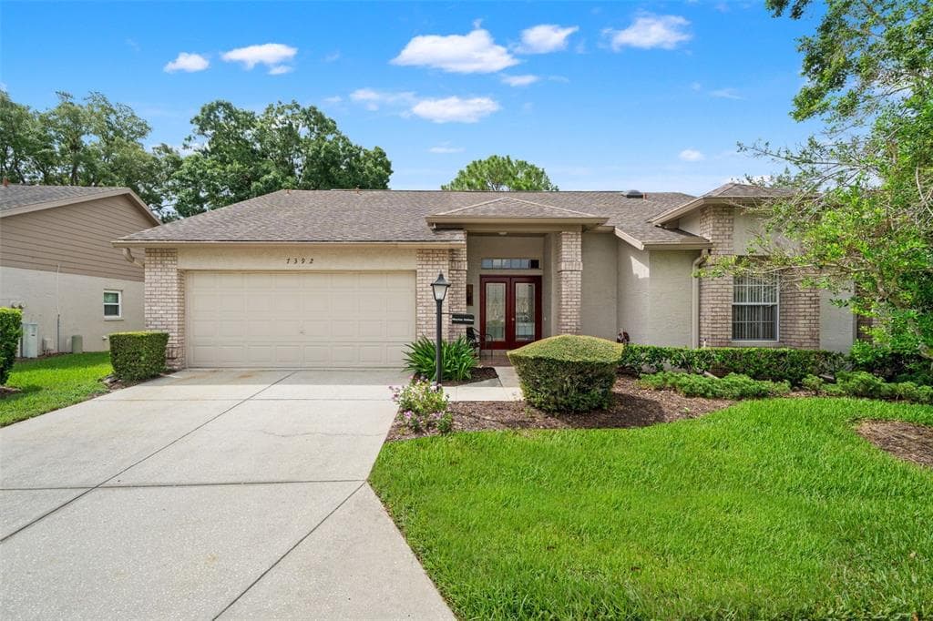 7392 MEADOW BROOK LANE, SPRING HILL, FL 34606 — zdjęcie 2