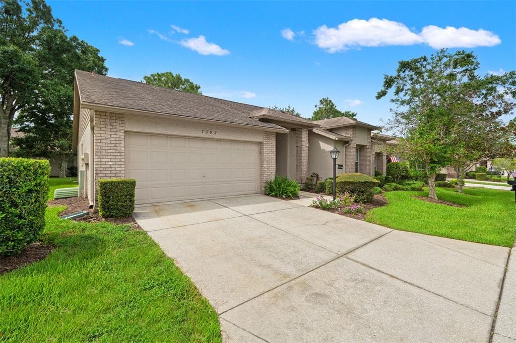 7392 MEADOW BROOK LANE, SPRING HILL, FL 34606 — zdjęcie 3