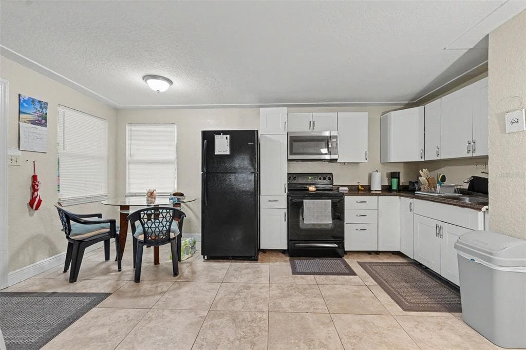 10598 106TH AVENUE, LARGO, FL 33773 — zdjęcie 5