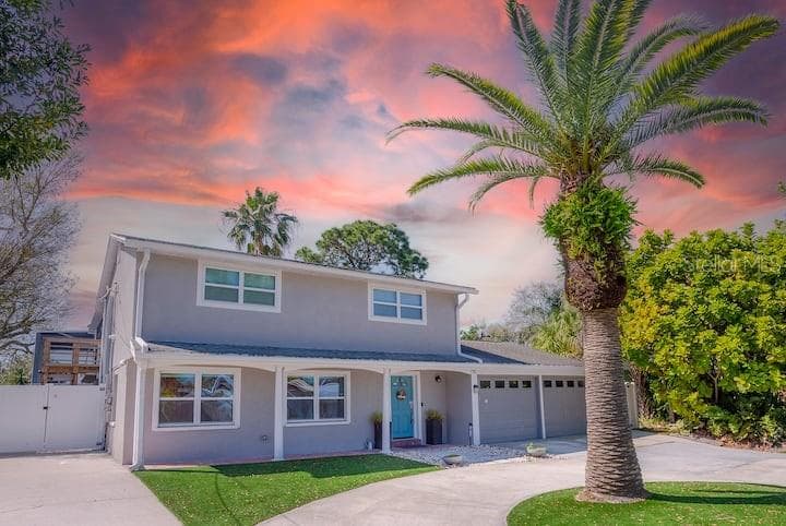 10712 DALTON AVENUE, TAMPA, FL 33615