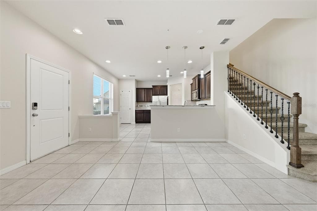 1096 PAVIA DRIVE, APOPKA, FL 32703 — zdjęcie 2