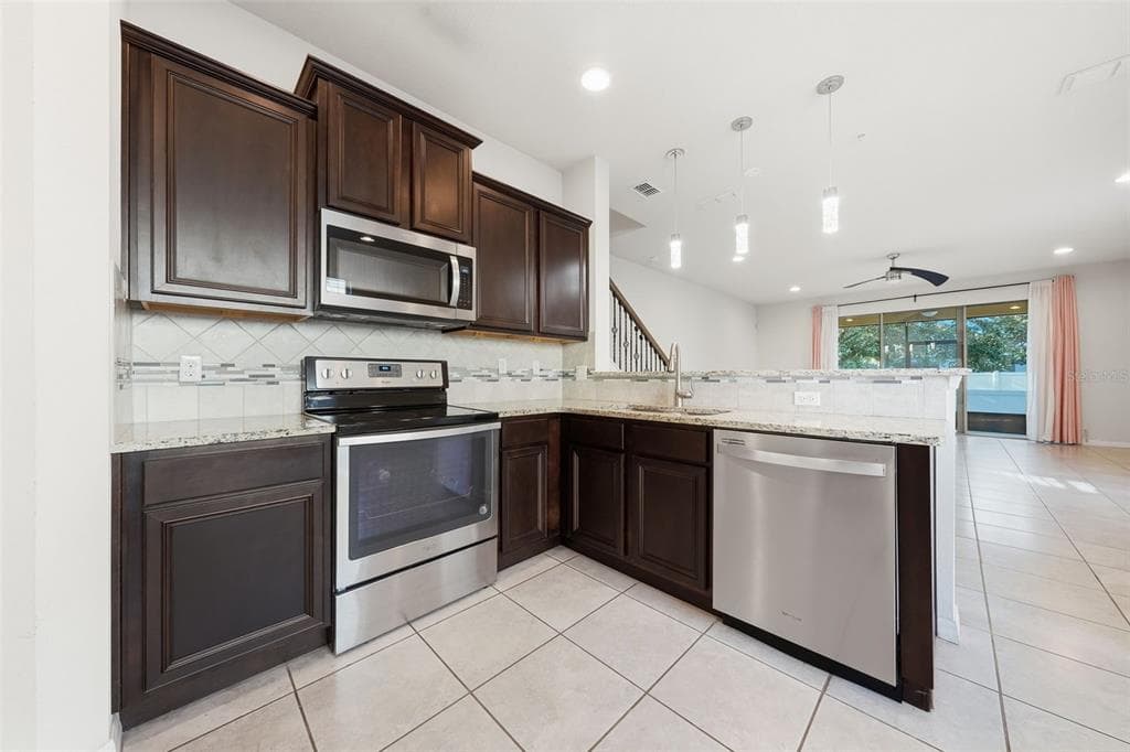1096 PAVIA DRIVE, APOPKA, FL 32703 — zdjęcie 3