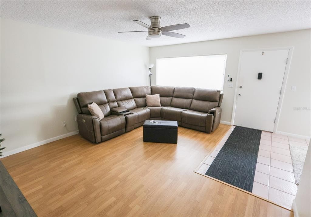 1235 S HIGHLAND AVENUE # 4-306, CLEARWATER, FL 33756 — zdjęcie 2