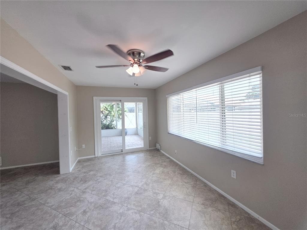 352 PINE TREE ROAD, VENICE, FL 34293 — zdjęcie 4