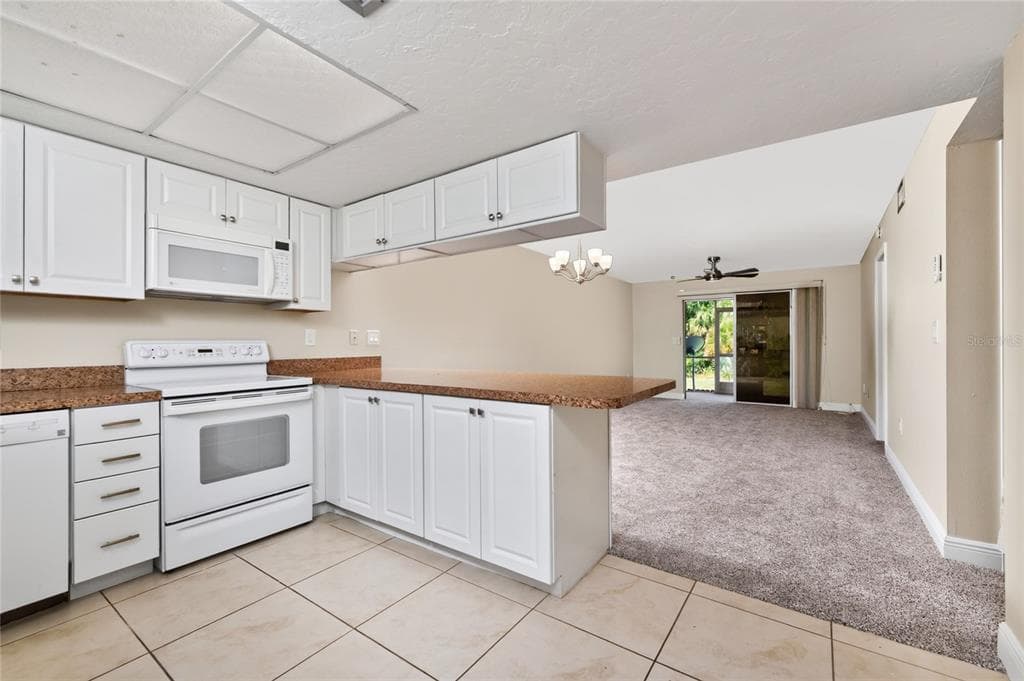 179 BOUNDARY BOULEVARD # 3, ROTONDA WEST, FL 33947 — zdjęcie 3