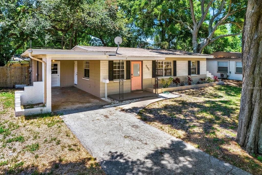 6490 34TH AVENUE N, ST PETERSBURG, FL 33710