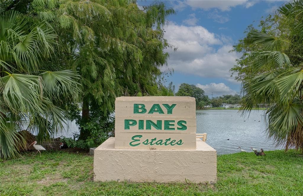 5213 97TH WAY N, ST PETERSBURG, FL 33708 — zdjęcie 4