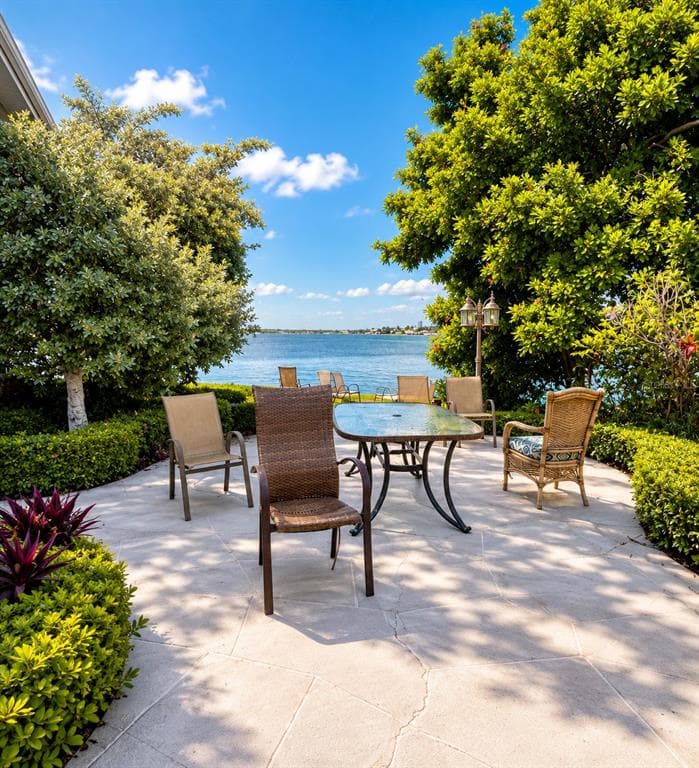 295 110TH AVENUE # 1, ST PETERSBURG, FL 33706 — zdjęcie 2