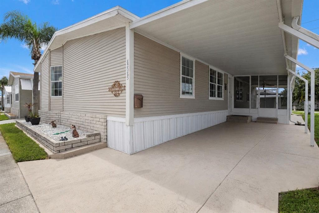 82085 1ST AVENUE N # 85, PINELLAS PARK, FL 33781