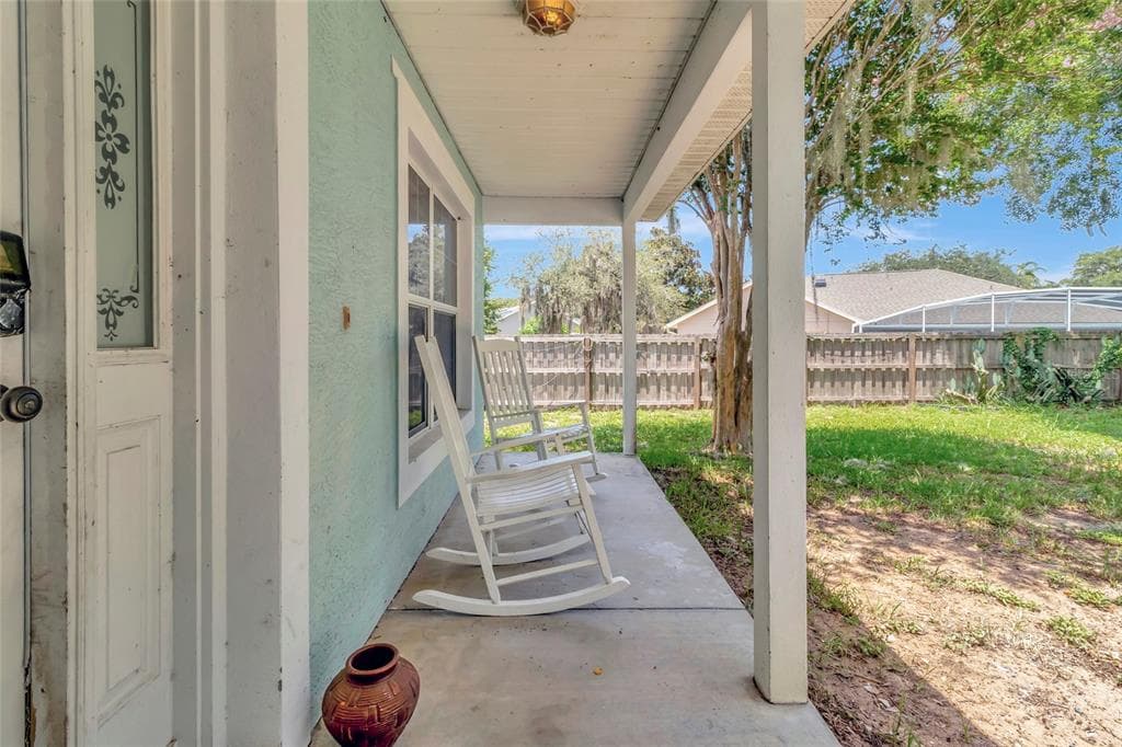 32917 FOREST AVENUE, LEESBURG, FL 34788 — zdjęcie 3