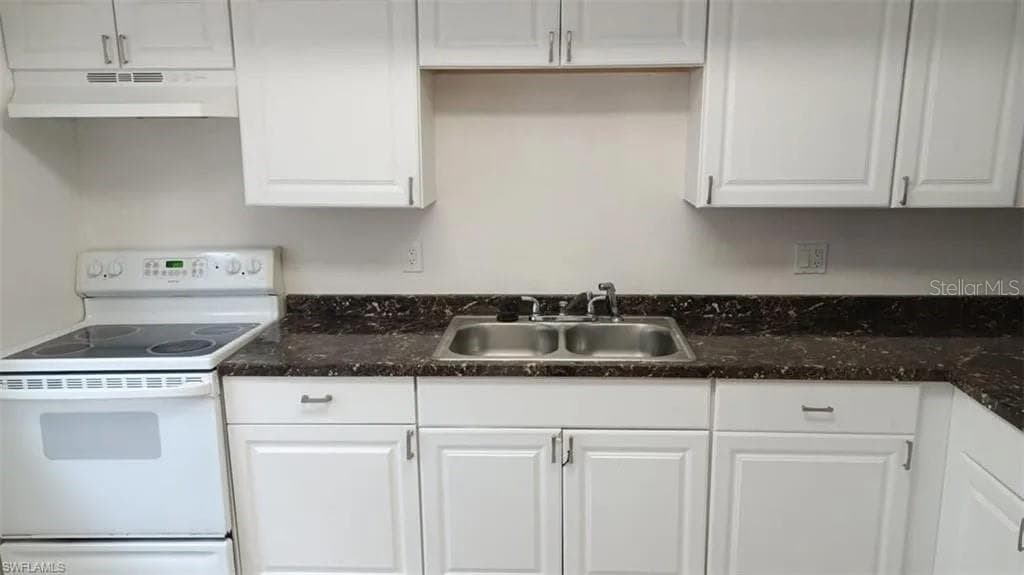 2524 CONGRESS STREET # #4, FORT MYERS, FL 33901 — zdjęcie 5