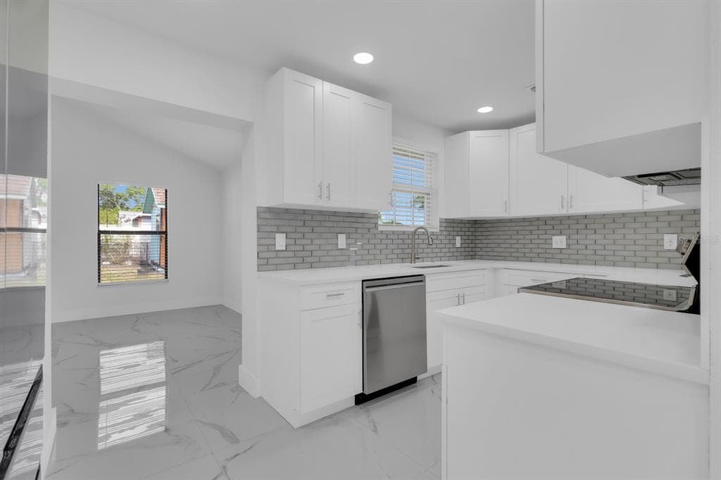 2322 VINCENT ROAD, ORLANDO, FL 32817 — zdjęcie 4