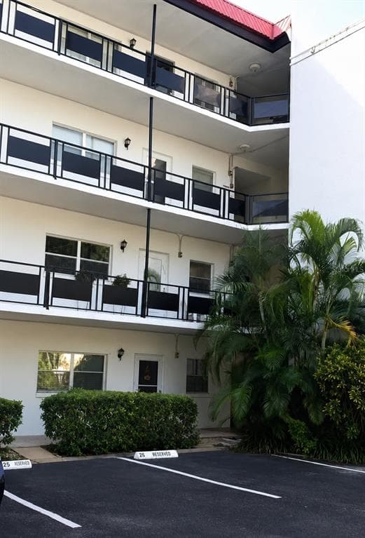 200 EL CAMINO DRIVE # 306, WINTER HAVEN, FL 33884