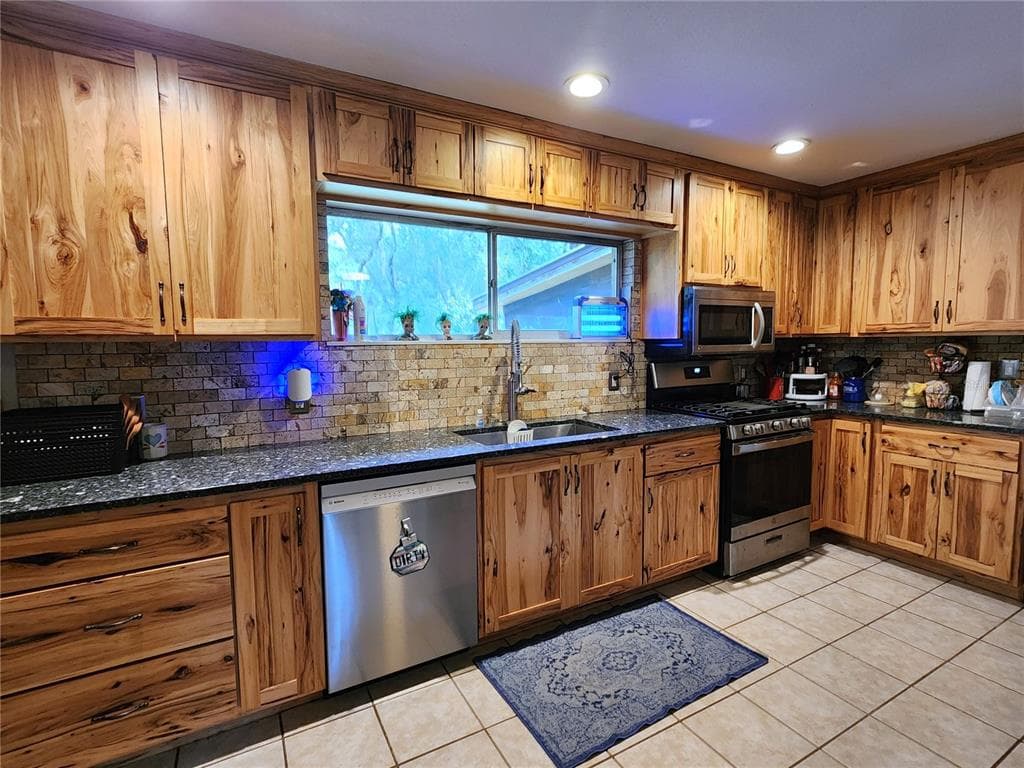 13501 NE 245TH STREET ROAD, FORT MC COY, FL 32134 — zdjęcie 4