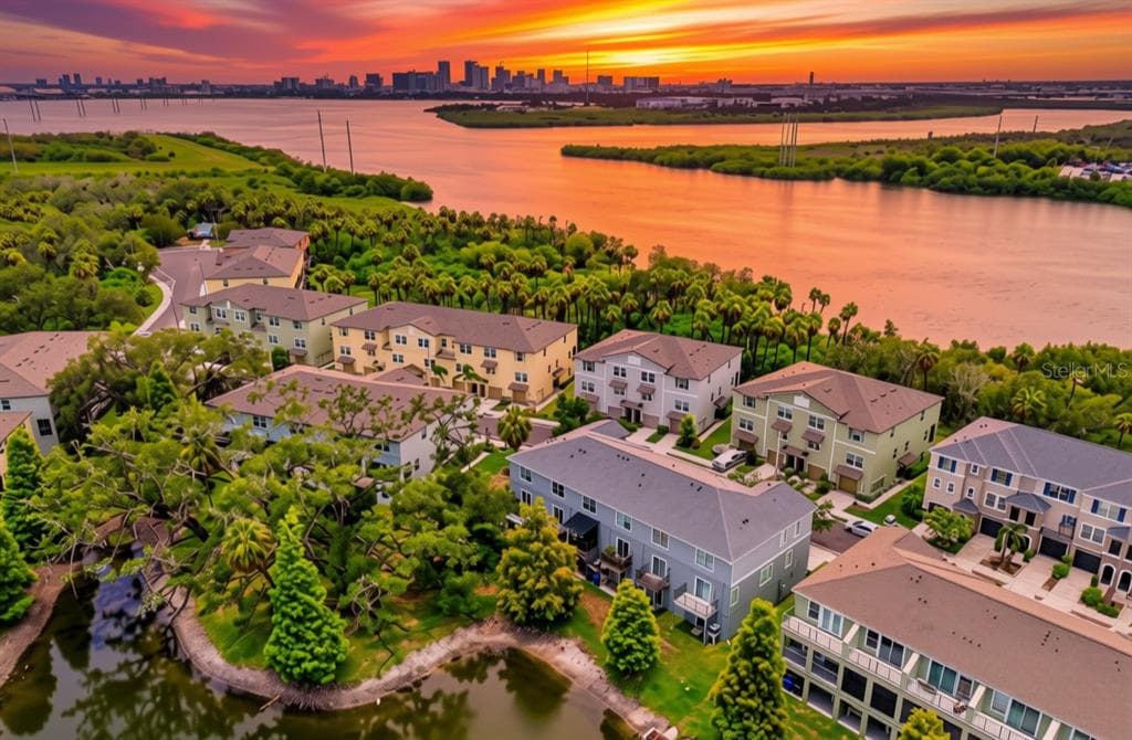 4755 TUSCAN LOON DRIVE, TAMPA, FL 33619 — zdjęcie 2