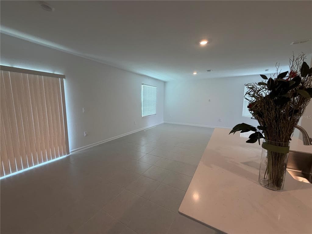 2466 HALLOW GARDEN RD, EUSTIS, FL 32726 — zdjęcie 5